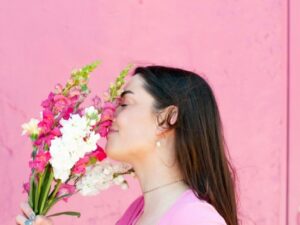 Aromaterapia emozionale: l’olfatto come via di equilibrio